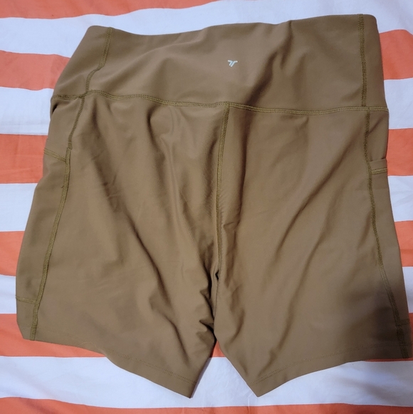 BUNDLE OF 4 - old navy 2x biker shorts - Picture 5 of 12